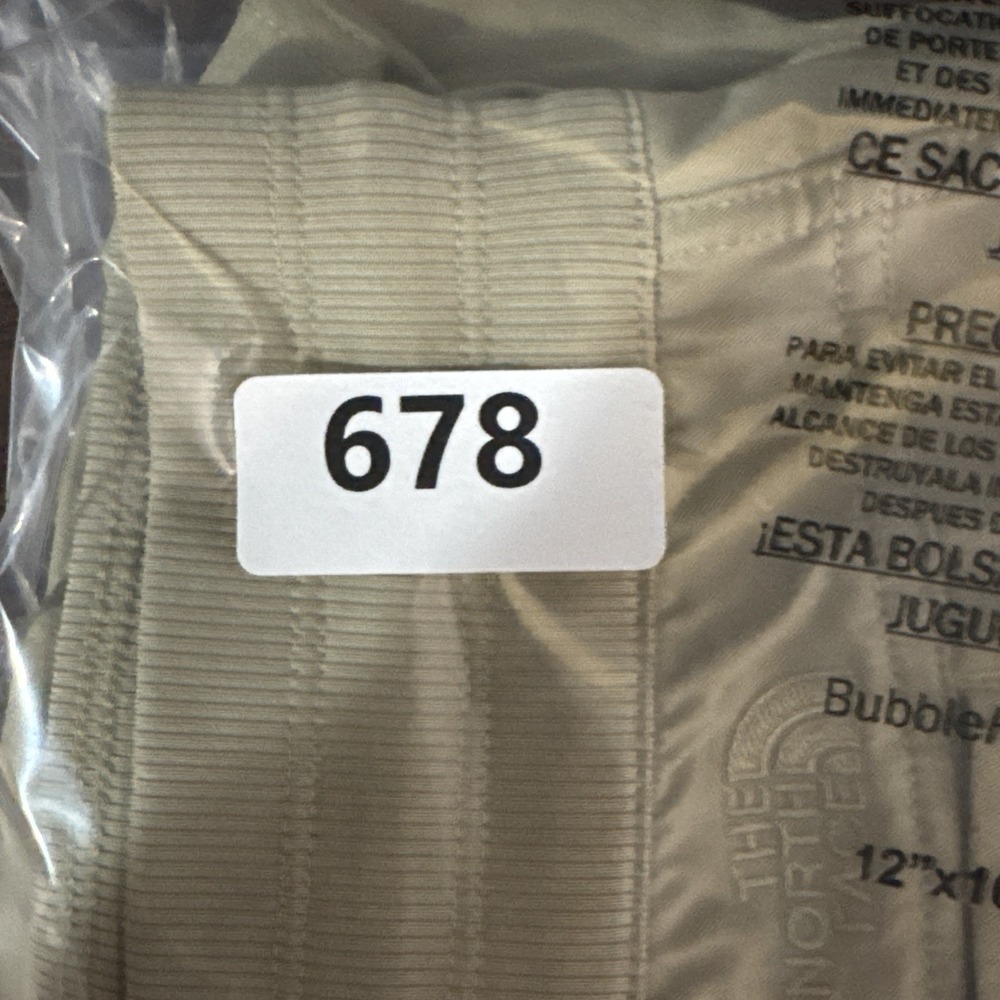 North Face Cropped Activewear Pants Women XL Beige Hike Camp Gorpcore Drawstring - Picture 12 of 12